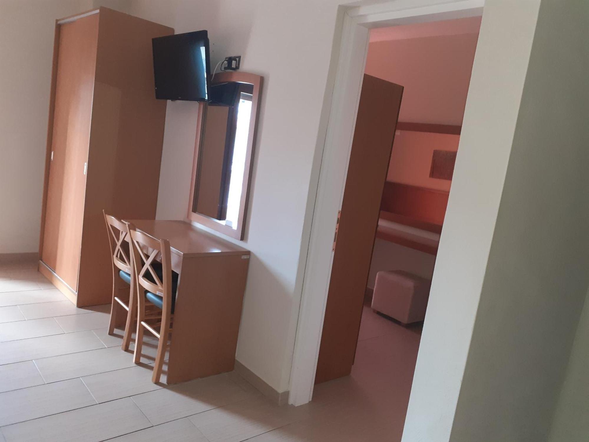 Telethrio Daire Loutra Edipsou  Oda fotoğraf